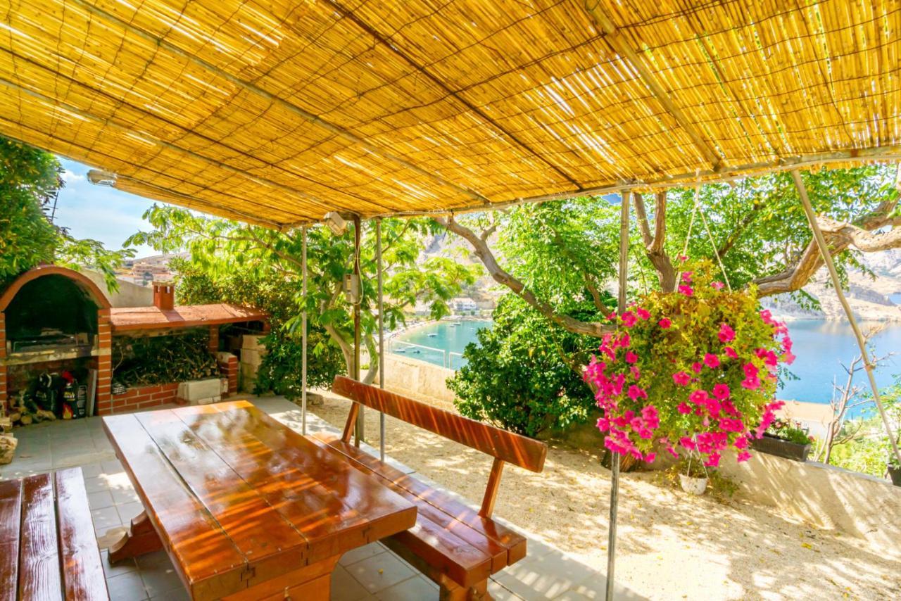 Zlatna Vala Relaxation In A Very Quiet Location 메타이나 외부 사진